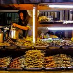 Sejarah Angkringan Sebagai Simbol Kesederhanaan Lebih Dari Sekadar Gerobak Makanan