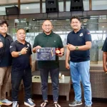 Dedikasi Tanpa Batas Andre Rosiade Dianugerahi Medal Of Honor Atas Peran Krusial Dalam Pemulihan Bencana Sumatera Barat